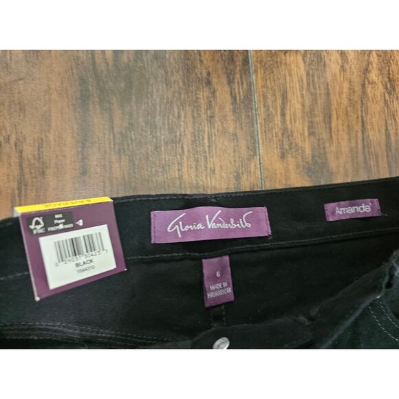 Gloria Vanderbilt Jeans Tapered Leg Classic Rise Size 6 Average Black New - Picture 2 of 3